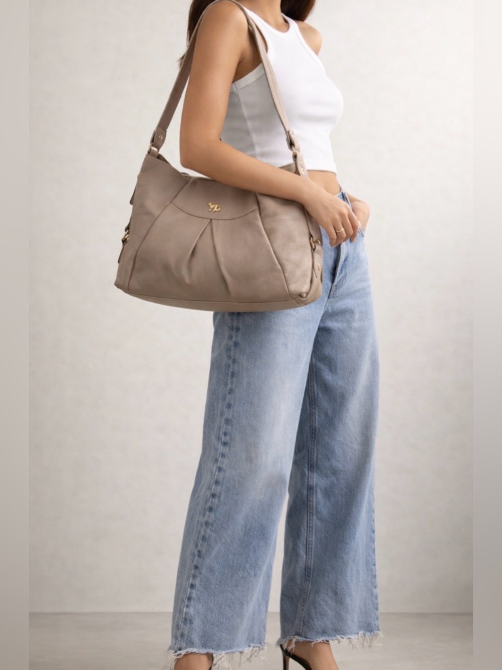 Emma Fox Elegant kiss lock Beige Shoulder Bag